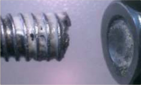 A threaded joint sealed positively, without tape.