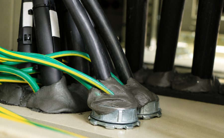 SEAL CABLE ENTRIES.