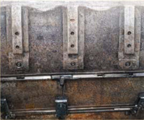 Manganese-steel liners rebuilt without cracking.